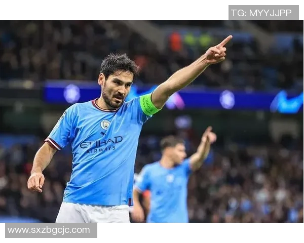 京多安领衔曼城新赛季征程球迷期待其再创辉煌表现